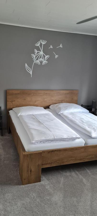 Hotel Zur Erholung & Restaurant Amme'S Landhaus Eicklingen Luaran gambar