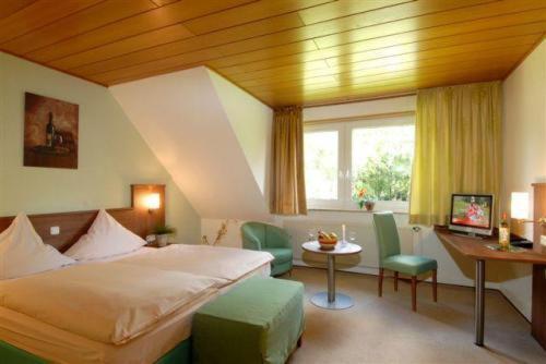 Hotel Zur Erholung & Restaurant Amme'S Landhaus Eicklingen Luaran gambar